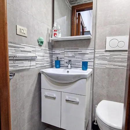 La Petite Maison